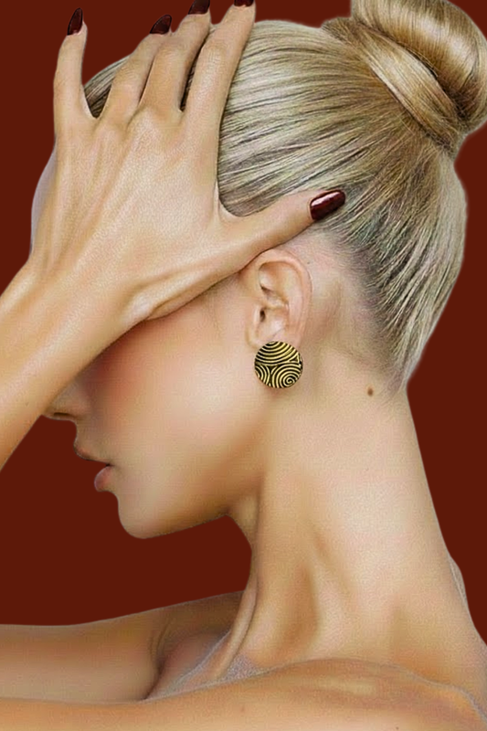 STUD AUSKARAI SU RAŠTAIS | VINTAGE