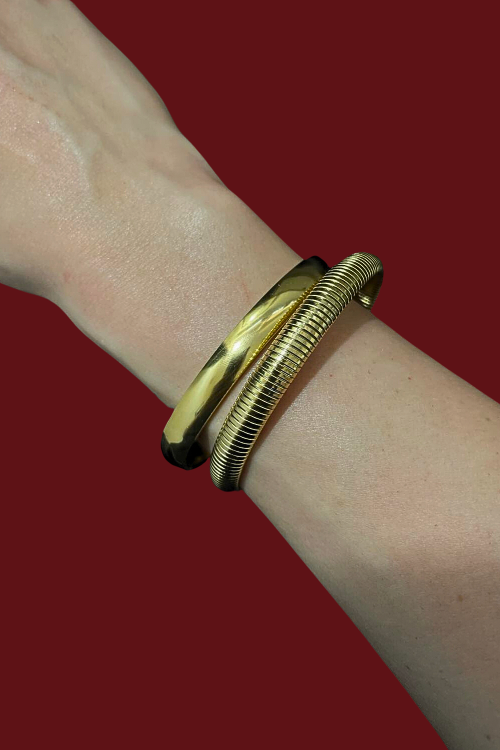 STAMBI APYRANKĖ | BANGLE