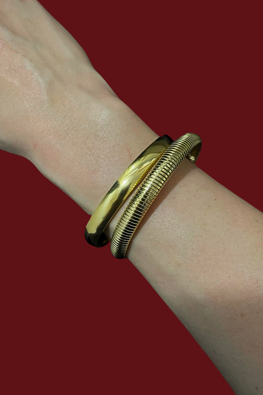 STAMBI APYRANKĖ | BANGLE